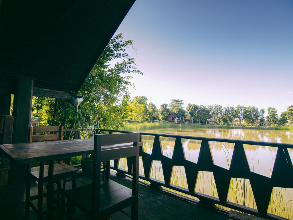 Tanita Lagoon Resort Udon Thani Room photo