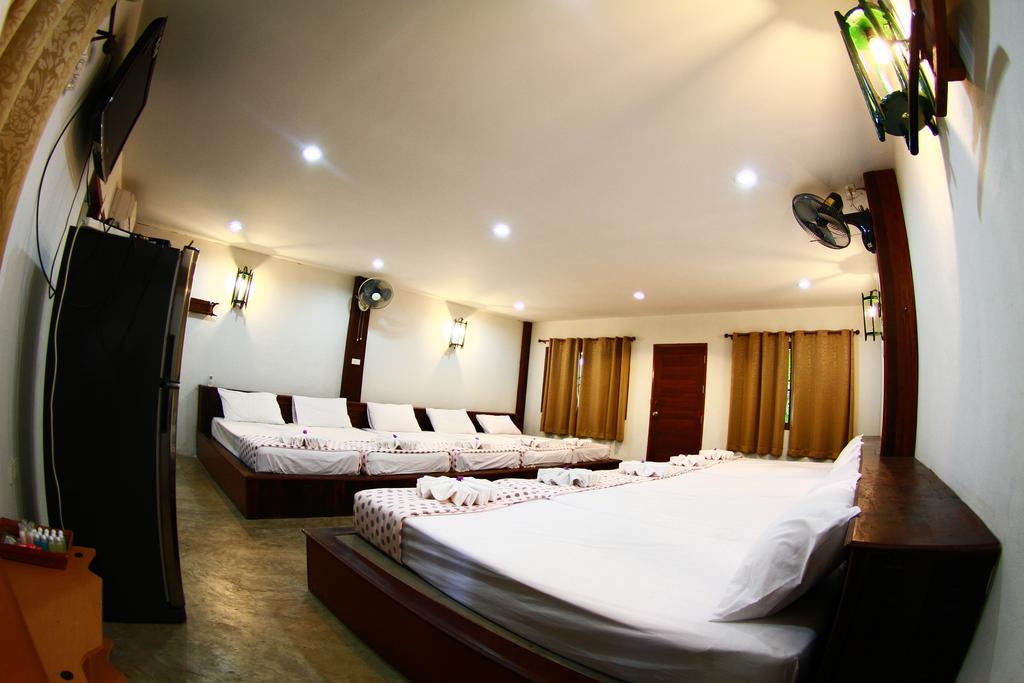 Tanita Lagoon Resort Udon Thani Exterior photo